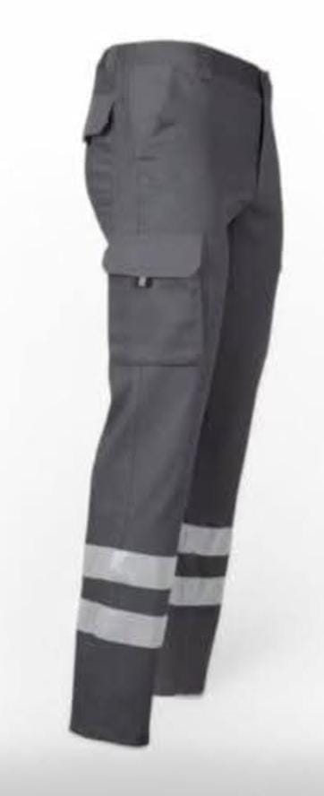 Pantalón cargo gris reflectivo
